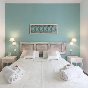 https://riva-san-zeno-mood-apartments.hotelinveneto.com